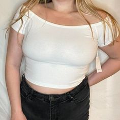 Nwt Off The Shoulder White Ribbed Crop Top From Forever 21 #Forever21 #Croptop #Ribbedtop #Offtheshouldertop Forever 21 Stretch Crop Tops, Forever 21 Fitted Cropped Top, Forever 21 Fitted Casual Crop Top, Forever 21 Stretch Crop Top For Day Out, Forever 21 Stretch Tops For Day Out, Casual Fitted Tops From Forever 21, Forever 21 Stretch Short Sleeve Top, Forever 21 Fitted Top For Day Out, Fitted White Forever 21 Top