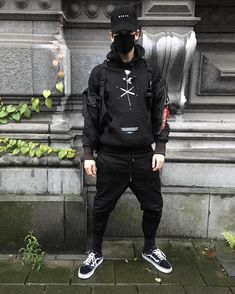 *Follow @IllumiLondon for more Streetwear Collections* #IllumiLondon #Streetwear Minimal Streetwear, Bad Boy Style, Fantasy Clothes, Streetwear Inspiration, Ootd Instagram, Masculine Style, Black Outfits