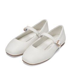 These Mandy ballet flats are made from soft leather with a rounded square toe and have a concealed wedge to streamline the shape. The Mary Jane strap is slightly higher than typical styles to frame the arch of the foot. Mary Janes Shoes, Summer Pumps, Velvet Shoes, Rounded Square, Warm Shoes, The Arch, Retro Shoes, Boy Accessories, Loafer Sneakers