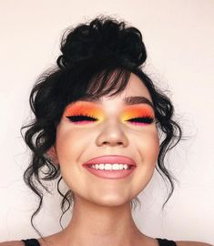 Cheesin’ 😁😬😀 Used @hudabeauty neon pink & orange obsessions palettes Face Beat, Favorite Makeup, Makeup Hacks, Colorful Eyeshadow, Gorgeous Makeup