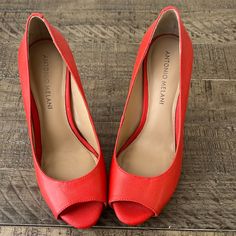 Never Worn Spring Almond Toe Heels With Red Sole, Silver Strappy Heels, Brown Leather Heels, Antonio Melani, Bow Pumps, Open Toed Heels, Peep Toe Shoes, Silver Heels, Peep Toe Heels