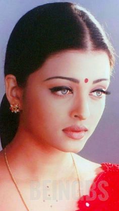 Aishwarya Rai Eyes, Devdas Aishwarya Rai, Aishwarya Rai Makeup, Bollywood Images, Bollywood Outfits, Beautiful Picture