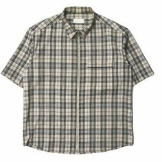 KINDAGARDEN Zip-up short sleeve check shirt L beige stretch tops Description Description KINDAGARDEN's Zip-up short sleeve check shirt. A fashion brand that started in the spring and summer of 2018. It is based in Japan and Korea and is similar to "kindergarten" which means kindergarten, but it is a coined word that combines two words "Kind of" (Kinda) + "Garden". It is a brand created with the concept of sharing the designed clothes with many people through the brand, and having the feeling of Plaid Short Sleeve Shirt With Relaxed Fit, Buttondown Shortsleeve, Classic Beige Short Sleeve Shirt, Classic Short Sleeve Plaid Top, Beige Short Sleeve Shirt, Vintage Short Sleeve Button-up Shirt, Cotton Button-up Short Sleeve Shirt For Streetwear, Relaxed Fit Button-up Short Sleeve Shirt For Streetwear, Vintage Plaid Short Sleeve Shirt