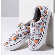 Nwt Vans Era Garden Floral Canvas Sneaker Size: 7 Women Original Box Not Included -Canvas Upper -All Over Floral Print -Padded Collars -Lace Front Closure -Signature Rubber Waffle Outsoles Vans Flowers, Flowers Shoes, Kids Garden, Vans Store, Vans Era, Girls Shoes Kids, Leather Shoes Woman, Vans Sneakers, Classic Shoes