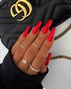 Looking for the best baddie nails and baddie nail art? Check out these instagram baddie acrylic nails you’ll want to copy! There’s pink, blue, red, white, black, and nude baddie nails with designs in all different styles; coffin, almond, stiletto, short, and long. Check out the chic nails with rhinestones or totally gangsta styles. You’ll love this list! Bright Red Coffin Acrylic Nails, All Red Nails, Classy Red Nails, Summer Nails Bright, Long Red Nails, Bright Red Nails, Nails Bright, Red Acrylic Nails, Instagram Baddie