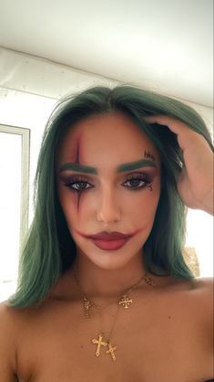 Maquillage Halloween Simple, Joker Halloween Costume, Classy Halloween Costumes, Joker Costume