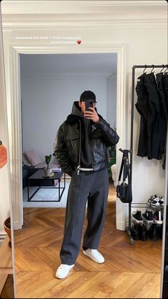 Leather Jacket Outfit Men, Leather Jacket For Men, Boyfriend Outfit, Street Style Outfits Men, Street Fashion Men Streetwear, Leather Jacket Style, Fall Outfits Men, Mens Outfit Inspiration, Leather Jacket Outfits