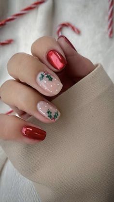 Christmas Themed Gel Nails, Chirmast Nails, Gel Nail Art Christmas, Christmassy Nails Simple, Grandma Nails Designs, Christmas Nails Builder Gel, Nails Gel X Designs, Christmas Skittle Nails, Cute Nail Designs Christmas