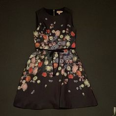 Excellent Preowned Condition Offers Welcome Black Silk Spring Dress, Black Silk Dress For Spring, Black Silk Floral Print Dress, Black Silk Dress With Floral Print, Black Silk Dress For Garden Party, Floral Shift Dress, London Dresses, Ted Baker London, Size 8 Dress