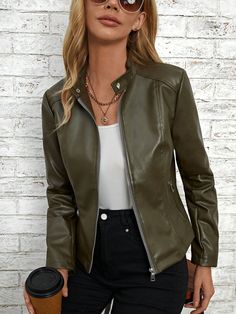 Verde Militar Casual Collar Manga Comprida Couro PU Simples Outro Embellished Elasticidade Baixa Green Leather Jacket Outfit Women, Leather Jacket Outfit Women, Green Leather Jacket Outfit, Womens Leather Jacket Outfit, Green Leather Jacket, Leather Jacket Outfit, Jacket Outfit Women, Green Leather Jackets, Pu Leather Jacket