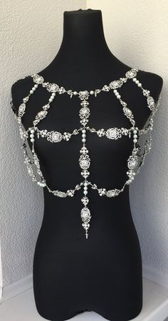 Crystal necklace shoulder~Shoulder jewelry~Bridal body chain~Wedding Shoulder~Body necklace Glamorous Silver Beaded Body Jewelry, Glamorous Silver Body Jewelry For Wedding, Silver Crystal Body Jewelry For Wedding, Silver Embellished Headpiece For Wedding, Silver Bling Headpiece For Party, Beaded Silver Body Jewelry For Wedding, Silver Bohemian Body Jewelry With Rhinestones, Silver Rhinestone Body Jewelry For Festivals, Bohemian Silver Body Jewelry With Rhinestones