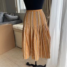 Silk Stunning Skirt Pleated Elegant Orange Skirt For Workwear In Summer, Skirt Pleated, Ellen Tracy, Gray Skirt, Women Skirts Midi, Modest Dresses, Sewing Inspiration, Pleated Skirt, Midi Skirt