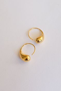 - First round sold out. Shipping will starts 22nd April. Upgrade your earring collection with our elegant Water Drop Earrings in Gold. The clean, chic design adds a touch of sophistication to any outfit. Versatile enough for daily wear. Minimalist Gold-plated Earrings With Polished Finish, Minimalist Gold Plated Earrings With Polished Finish, Modern Gold Teardrop Earrings In Sterling Silver, Yellow Gold Linear Earrings For Everyday, Yellow Gold Round Linear Earrings For Everyday, Everyday Yellow Gold Linear Earrings, Minimalist Tarnish Resistant Teardrop Earrings For Formal Occasions, Minimalist Tarnish-resistant Teardrop Earrings For Formal Occasions, Modern Gold Teardrop Linear Earrings