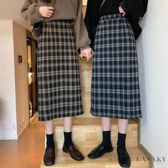 Lasaky - Checkered Half-Length Skirt with High Waist and Retro Look Midi Skirt Y2k, Long Plaid Skirt, Plaid Midi Skirt, Look Retro, Baby Tees Y2k, Hip Skirt, Skirt Y2k, Half Skirt, Long Skirts