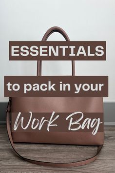 Here is exactly what to pack in your work bag for a productive day. Whether you are going to an office, working from home, or going a coffee shop...here is what you NEED. Prayer For Business Success, Womens Work Bag, Minimalist Packing, Inside My Bag, Purse Essentials, Desk Essentials, Ipad Bag