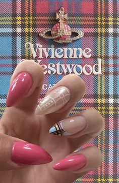 Vivienne Westwood Inspired Nails, Vivienne Westwood Nails Art, Nana Nails Inspired, Nana Inspired Nails, Vivienne Westwood Nails, Brazilian Nuts, Pearl Ponytail, Vivienne Westwood Inspired