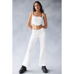 Nwt Urban Outfitters Bdg Size 32 Josie Flare Low Rise White Jeans. Low Rise White Jeans, Outfitters Clothes, Oversized Pockets, Urban Outfitters Clothes, Bdg Jeans, Low Rise Flare Jeans, Oversized Denim Jacket, Cute Jeans, Cargo Jeans