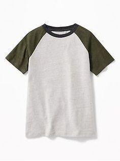 style Boys Top, Boys T Shirts, Look Cool, Birkenstock, Athleisure, Boy Outfits, Old Navy, Cool Outfits