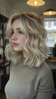 30 Warm Blonde Hair Color Inspirations Hair Colors Ideas For Short Hair, Balayage Hair Blonde Pale Skin, Hair Inspiration Color Short, Short Hair Blond Highlight, Winter Inspired Hair Color, Blond Hair Short Styles, Cute Short Hair Colors, Shadow Root Blonde Short Hair, Short Hair Color And Style