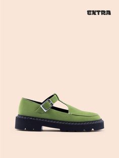 Green Mary Jane Shoes, Trending Sandals, Double Stitch, Loafer Mules, Mary Jane Flats, Shoe Gifts, Jane Shoes, Rimini, Look Vintage