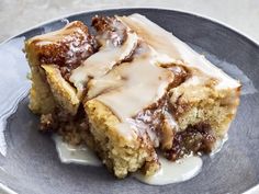 The Reddit-Famous Big Mama's Secret Cinnamon Roll Poke Cake Is So Good I Was Eating It Twice a Day