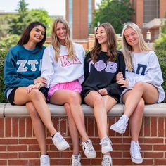 "This unique & trendy Basic Greek Letter Sorority Chapter Gildan Crew Neck Sweatshirt is sure to stand out on any campus!  Grab one for you, your favorite sister, or a group of sisters (chapter discounts offered - see below for more information). Pictures Featuring:  ⭑ #1: Turquoise sweatshirt (discontinued color), Grey top fabric, White Glitter background fabric (Zeta Tau Alpha) & White sweatshirt, Light Pink top fabric, Pink Glitter background fabric (Kappa Delta) & Black sweatshirt, Light Purple top fabric, White background fabric (Gamma Phi Beta) & Ash Grey sweatshirt, Navy top fabric, Light Blue background fabric (Alpha Delta Pi) ⭑ #2: White sweatshirt, Light Pink top fabric, Pink Glitter background fabric (Kappa Delta) & Black sweatshirt, Light Purple top fabric, White background fab Varsity Style Campus Top With Letter Embroidery, Casual Tops With Letter Embroidery For Game Day, Casual Tops With Custom Embroidery For College, Long Sleeve Tops With Letter Embroidery For Campus, Cheerleading Tops For Fall, Long Sleeve Varsity Style Top With Letter Embroidery, College Style Long Sleeve Top With Letter Embroidery, Long Sleeve Top With Letter Embroidery For Game Day, Preppy Crew Neck Top For College