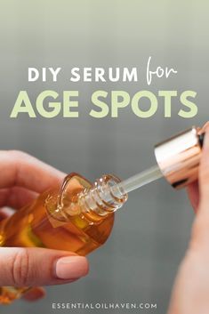 Age Spots Essential Oils, Doterra Acne, Facial Serum Recipe, Serum Recipe, Diy Serum, Homemade Beauty Recipes, Natural Anti Aging Skin Care, Anti Aging Face Serum, Diy Anti Aging