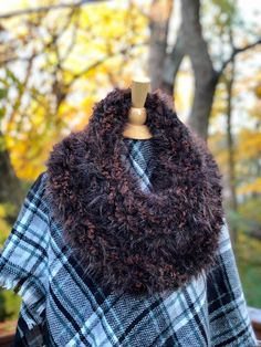 Hand knitted Outlander inspired brown 'faux fur' cowl, scarf, shoulder wrap, neck warmer, snood. It can be worn as a cowl or pulled down the shoulders as a cape. - one size fits all - super soft acrylic/nylon blend yarn - available in navy blue, gray, pale green and white, please contact me for custom orders -made in smoke and pet free environment CARE: Cold water, gentle cycle, lay flat to dry. Cozy Hand Knitted Brown Scarf, Brown Winter Scarves For Gifts, Brown Winter Scarves For Gift, Cozy Brown Hand Knitted Scarf, Brown Yarn Scarf For Fall, Outlander Cowl, Chunky Scarves, Outlander Fan, Shoulder Wrap