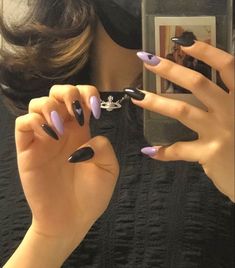 Purple And Black Almond Nails, Lilac And Black Nails, Dark Purple Almond Nails, Purple And Black Nail Ideas, Black And Purple Nails, Paznokcie Hello Kitty, Girly Acrylic, Anime Nails