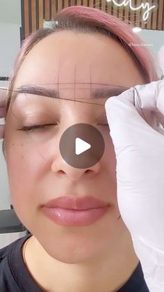 How To Mark Out Your Eyebrows, Mapping Eyebrows Shape, Eyebrow Mapping Guide, Threading Eyebrows Shape, Easy Brow Mapping, How To Map Brows, Eyebrow Mapping Perfect Brows, How To Map Eyebrows, Eyebrow Shaping Videos