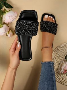 Sandals Shein, 21st Birthday Outfit, Ladies Slides, Women Flat Sandals, Open Toe Slippers, Rhinestone Shoes, Beach Slippers, Girly Shoes, Beach Casual