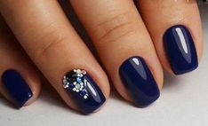 Blue Engagement Nails, Blue Nails With Rhinestones, Nail Designs Blue, Nail Stones, Nail Polish Blue, Blue Manicure