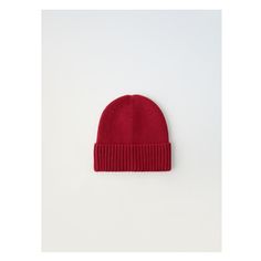 Knit hat with turned-up rib hem. Casual Red Soft Knit Beanie, Red Knit Casual Beanie, Casual Red Soft Knit Hat, Red Knit Winter Hat, Cozy Red Knitted Hat, Classic Red Winter Hat, Casual Red Bonnet One Size Fits Most, Casual Red Bonnet, One Size Fits Most, Casual Red Bonnet