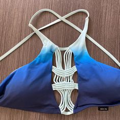 Dolce Vita Ombre Bikini Top Nwt S Blue T-back Halter Top For Poolside, Blue Strappy Tankini For Swimming, Blue T-back Tankini For Sunbathing, Blue T-back Tankini For Beachwear, Blue T-back Tankini Beachwear, Strappy Halter Top For Pool Beachwear, Blue Strappy Beachwear Swimwear, Blue Strappy Swimwear For Beachwear, Blue Strappy Swimwear For Pool