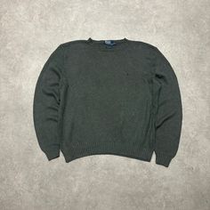 Vintage Polo Ralph Lauren grey knitted sweater Size - X-Large Width - 27' Length - 28' Lauren Grey, Mens Pullover, Pullover Sweater Men, Grey Knit Sweater, Vintage Polo Ralph Lauren, Vintage Polo, Pullover Men, Knitted Jumper, Mens Jumpers