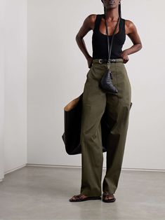 MATTEAU + NET SUSTAIN organic cotton-blend twill straight-leg pants Styling Olive Green Pants, Olive Pants Outfit, Camping Fashion, Germany Outfits, Net Sustain, Safari Outfits, Olive Pants, Olive Green Pants, Sports Trousers