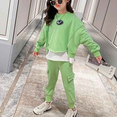 2-piece Color-block Sweatshirts & Pants for Girl - PrettyKid Casual Green Sets For School, Casual Green School Sets, Green Cotton School Sets, Green Sets For School In Spring, Green School Sets For Spring, Green Spring School Sets, Wholesale Boutique Clothing, Color Block Sweatshirt, Wholesale Clothing