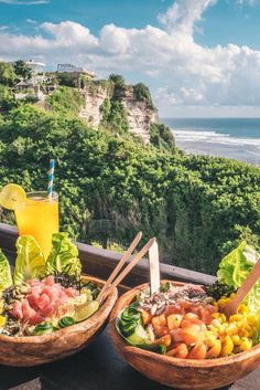 Popular Food to Try in Bali Balinese Cuisine, Bali Tourist, Rustic Food Photography, Food Tourism, Uluwatu Bali, Beautiful Breakfast, Tropical Food, Healing Center