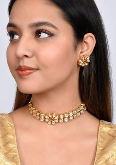 Jadau Kundan Handmade Hand Painted Meenakari Kundan Choker Emerald Semiprecious Stone Kundan Choker Necklace Jaipur Kundan, Indian Jewelry Fine Ahmdabadi Kundan Handmade Hand Painted Meenakari Kundan Choker Emerald Semiprecious Stone/ Kundan/ Pearl/ Choker/ Necklace Easy to wear, Light in weight & gives you a classy Look. It can be wear in festival occasion with matching salwar or saree. The fish hook is also attached at the top of earring for smooth wear and removal of earrings. Affordable Kundan Necklace For Diwali, Gold Kundan Choli For Reception, Festive Gold Kundan Choli, Reception Kundan Meenakari Choli, Reception Meenakari Kundan Choli, Gold Kundan Bollywood Choli, Bollywood Gold Kundan Choli, Gold Kundan Choli For Diwali, Bollywood Style Gold Kundan Choli