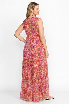 Vibrant and bold, the Loran Tiered Maxi Dress is embellished with an eye-catching intricate floral pattern. Crafted from 100% silk, this dress features a high rounded neckline and fitted bodice and is finished with a multi-tiered maxi-length skirt. Pair with white strappy sandals and a bright clutch for a polished evening look. Johnny Was Women's Loran Tiered Maxi Dress in Fabiola Pink, Size 2XL, 100% Silk, Floral Summer Silk Dress With Paisley Print, Elegant Multicolor Paisley Print Dress, White Strappy Sandals, Boho Chic Outfits, Women's Blouses, Maxi Dress Online, Chic Outfit, Tiered Maxi Dress, Rounded Neckline