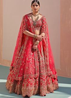 Bridal Regal Red Raw Silk Double Dupatta Lehenga Set Angad Singh - Fabilicious Fashion Double Dupatta, Latest Bridal Lehenga Designs, Baju Kahwin, Bridal Lehenga Designs, Red Bridal Dress, Raw Silk Lehenga, Latest Bridal Lehenga, Wedding Lehenga Designs, Zardozi Embroidery