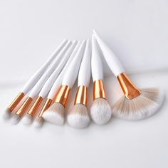 Gold Makeup Brushes, Cosmetic Kit, Gold Makeup, Soft Makeup, Makeup Brush Holders