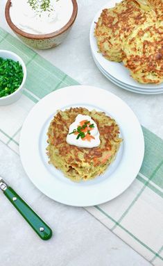 Potato Fritters Fried Potato Patty, Potato Fritters, Grated Potato, Vegetarian Meal, Potato Cakes, Crispy Potatoes, Cooking For One, Fried Potatoes