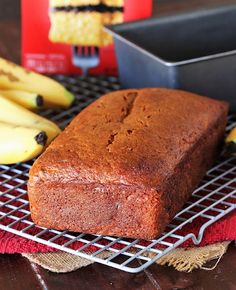 Whole Loaf of Cake Mix Banana Bread Image Red Velvet Bundt Cake, Banana Bread Ingredients, Tasty Bread Recipe, Baking Basics