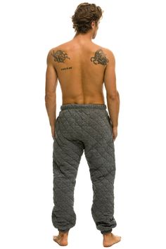 The most comfortable sweatpants you'll ever own. Our single needle stitch work gives each garment a unique, one of a kind effect. All of our products go through an intense breaking-down process that gives them a vintage feel you'll love because it's broken in from day one of wearing it. You're going to live in these sw Gray Sweatpants For Winter Loungewear, Gray Winter Sweatpants For Loungewear, Boyfriend Hoodie, Mens Cashmere, Man Quilt, Womens Cashmere, Mens Sweatpants, Crew Sweatshirts, Length Sleeve