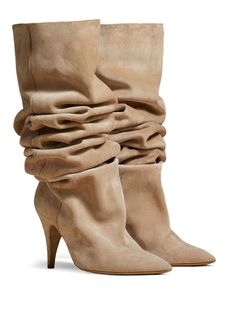 Find KHAITE The River 90mm Suede Knee-high Boots on Editorialist. beige calf suede/calf leather gathered detailing knee-high pointed toe 90mm high heel Beige Suede Boots, Beige Boots, Suede Boots Knee High, City Dress, Sand Beige, Summer Beach Wear, Pump Sandals, Ballet Flat Shoes, Mode Inspiration