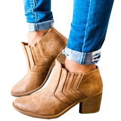 Who says you can't be a cowgirl ... you can with this leather ankle bootie. Featuring an intricate cowgirl boot design but in a bootie form and a chunky heel. Comes in three fabulous colors from which to choose with an approximate 4 cm heel. Casual Leather Boots, Boots And Jeans, Thick Heel Boots, Mid Heel Boots, Winter Leather Boots, Women Ankle Boots, Ankle Boots Men, Casual Leather Shoes, Winter Shoes For Women