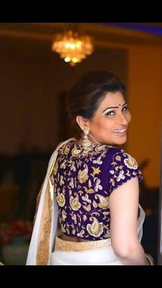 High neck Purple Pattu Saree, Blouse Designs Silk Saree, Back Blouse Designs Latest, Blouse Designs For Pattu Sarees, Silk Sarees Blouse, Back Blouse Designs, Silk Saree Blouse Design, White Saree Blouse, Floral Blouse Designs