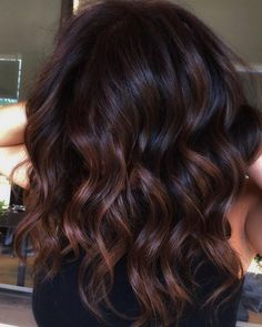 Winter Hair Brunette Balayage, Hair Color Ideas For Deep Winter, Brunette Hair For Winter, Chocolate Cherry Brown Hair, Mahogany Balayage, Trendy Brown Hair, Chocolate Brown Hair Color Ideas, Brown Hair Color Shades, Cherry Hair Colors