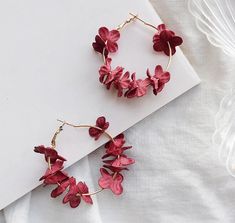 Anielle flower hoops Earrings - 4 Colors SELLING OUT!! - The Songbird Collection Hoop Earring Outfit, Earrings Outfit, Cat Earrings Studs, Flower Drop Earrings, Elegant Fabric, Pastel Mint, Romantic Flowers, Hoops Earrings, Hypoallergenic Jewelry